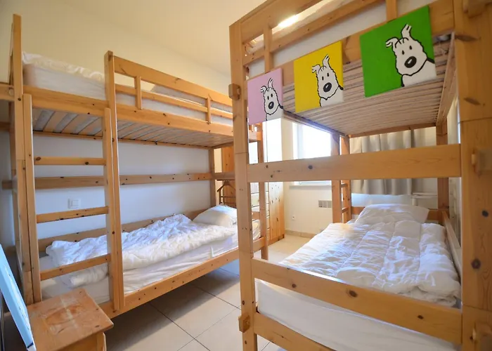 아파트 Near Belgian Coast With Terrace *